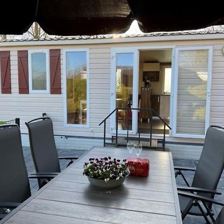 Hotel Chalet Kajuit 418 Op 5 Sterren Camping Bergumermeer Suameer Exterior foto